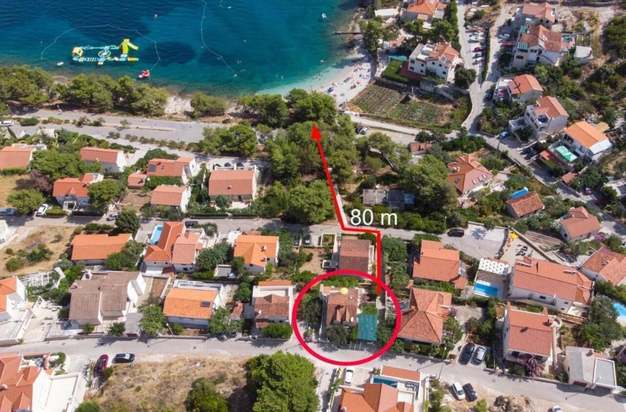 פוסטיר Apartments Damir - 80 M From Beach מראה חיצוני תמונה